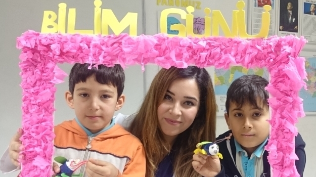 Konyaaltı Kampüsü 2-C Sınıfı Haftanın "Bilim Günü" Etkinliğinde