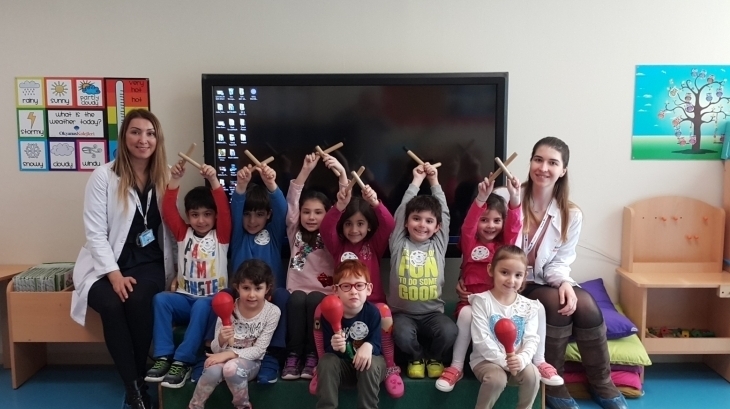 Mavişehir Okyanus Koleji Okul Öncesi Balıklar Grubu Haftanın Müzisyeni Seçildi