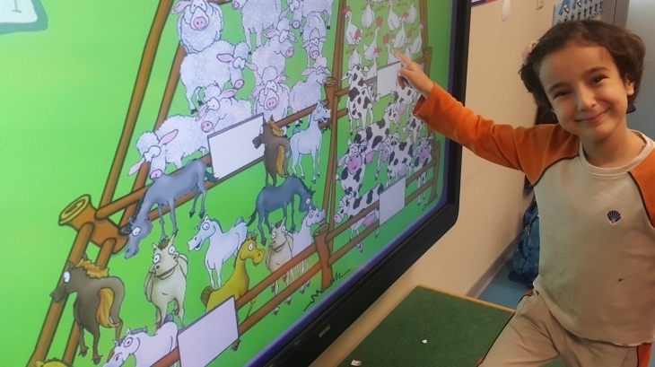 Mavişehir Okyanus Koleji Okul Öncesi Yunuslar Grubu Fastrackids Dersinde