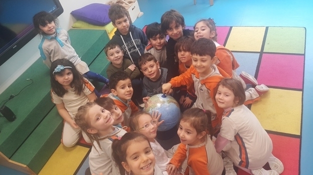 Mavişehir Yıldızlar Grubu Proje Dersinde "Yeryüzü Bilimleri" Konulu Projeye Başladı