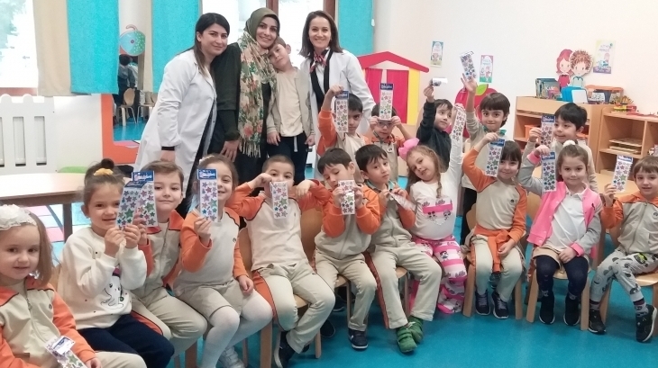 Mimarsinan Okyanus Koleji Okul Öncesi Gökkuşağı Grubu Aile Katılım Etkinliğinde
