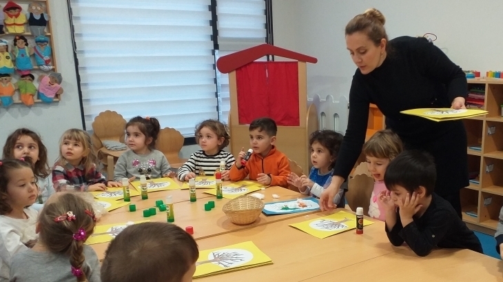 Okul Öncesi Çiçekler Grubu Öğrencileri Aile Katılım Çalışmasında