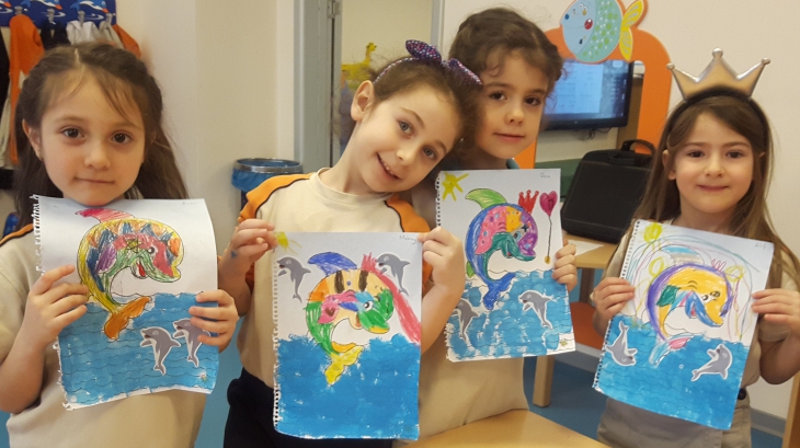 Bornova Okyanus Koleji Okul Öncesi Yıldızlar, Bulutlar Ve Gezegenler Sınıfı Sanat Etkinliği Yapıyor