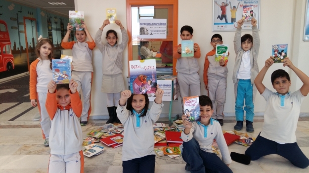 Sancaktepe Okyanus Koleji'de "Haydi Bana Kitap Gönder" Kampanyası