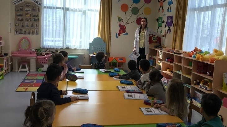 Sancaktepe Okyanus Koleji Okul Öncesi Kuşlar Grubu Öğrencileri Okuma Yazmaya Hazırlık Etkinliğinde