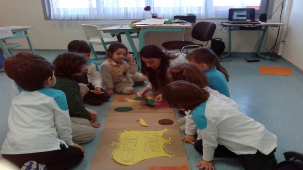 Üstün Zekalılar İlkokulu'nda "Kesirler Pikniği" Panosu