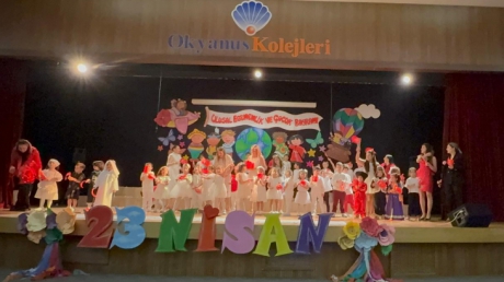 İncek Okyanus Anaokulu Öğrencileri,Öğretmenleri ve Veli Katılımı ile 23 Nisan Ulusal Egemenlik ve Çocuk Bayramını coşkuyla kutladılar.