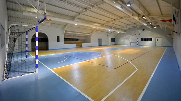 Kapalı Spor Salonu