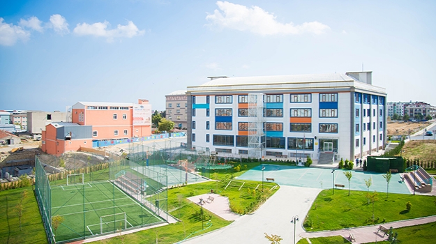 Spor Tesisleri, Tören Alanı ve Ortak Alan Bahçe