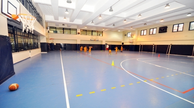 Kapalı Spor Salonu