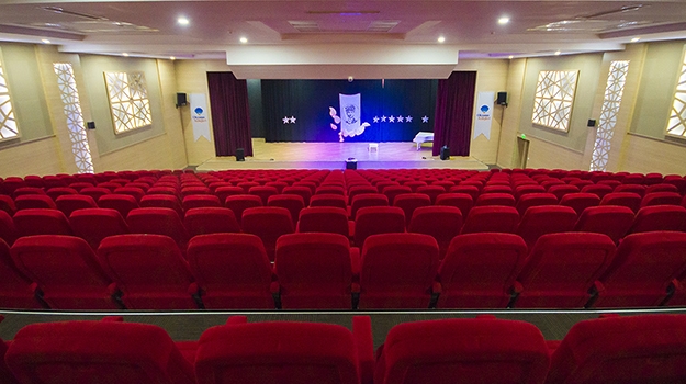 Konferans Salonu