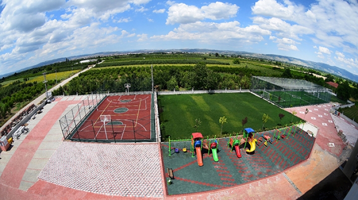 Spor Alanı ve Oyun Parkı
