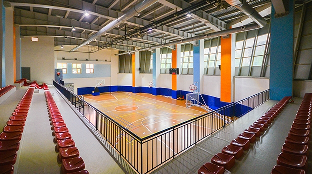 Kapalı Spor Salonu