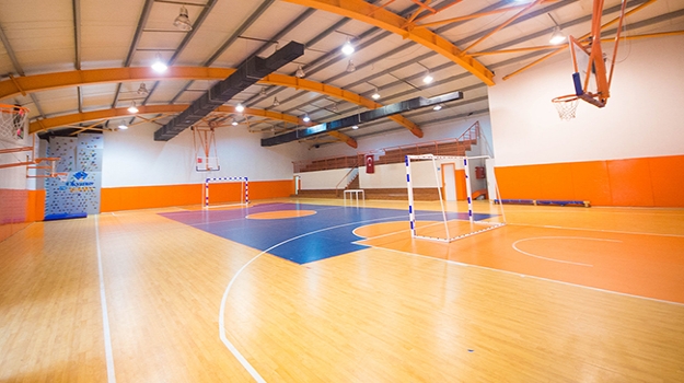 Kapalı Spor Salonu
