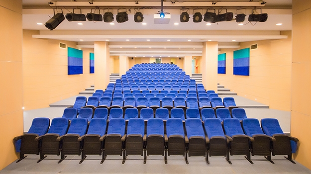 Konferans Salonu