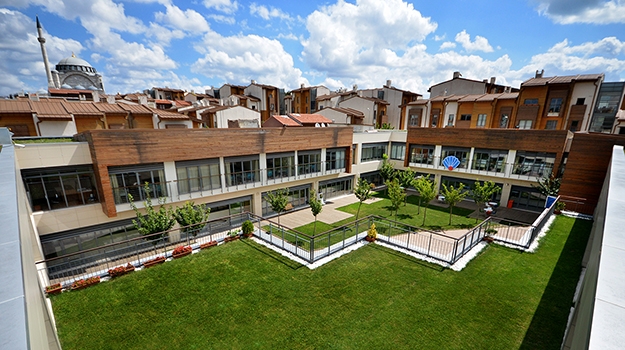 Bina iç avlu
