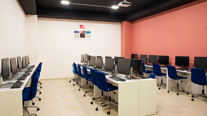 Bilgisayar Laboratuvarı