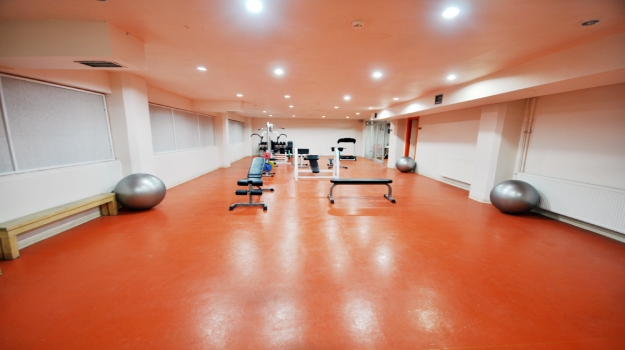 Fitness Salonu